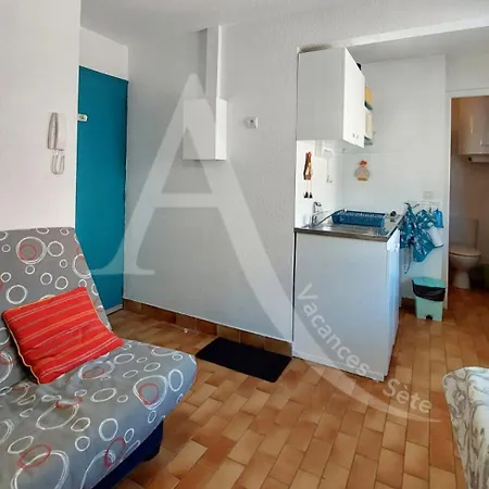 Entre Vie De Quartier Et Plages * Σετ